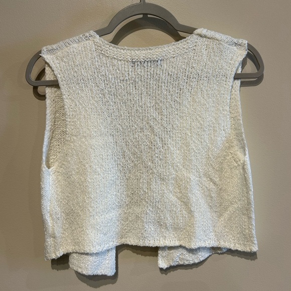 Hook and Eye Knit Too - Picture 3 of 3